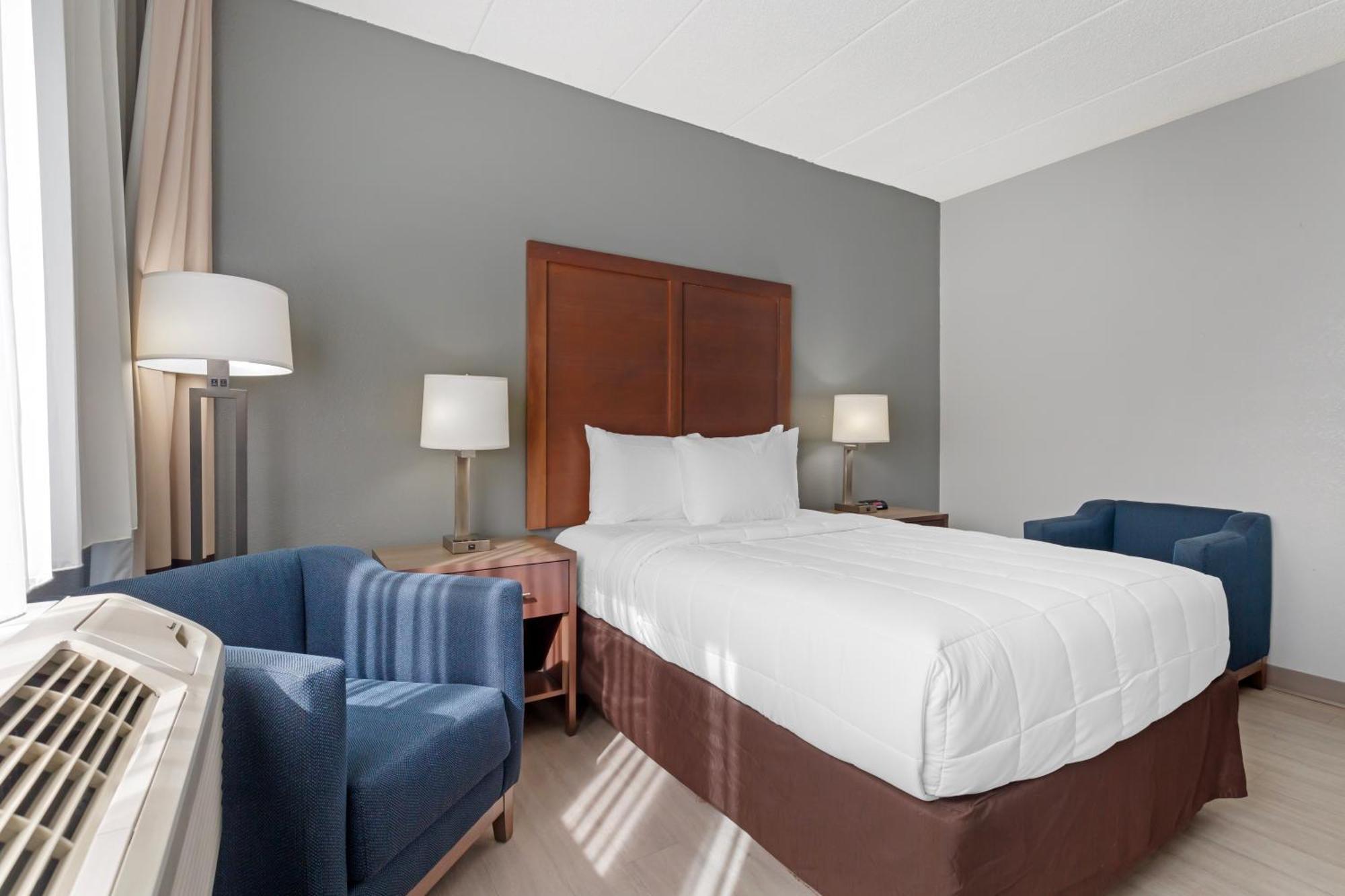 Clarion Hotel & Suites BWI Airport North Балтимор Экстерьер фото